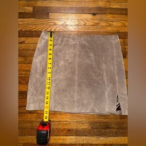 BlankNYC Brown Suede Leather Mini Skirt Sz 31 Lined Zips Back
